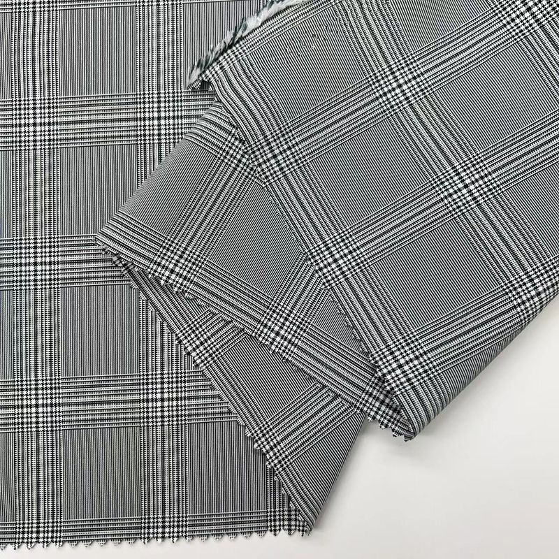 Đen và trắng lưới Cationic Polyester 4 Way Stretch Fabric 200D+200D+40D*2 172GSM