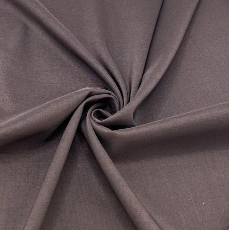 Vải dệt đan polyester tái chế Vải dệt đơn giản 170D * 170D + 40D Cho may mặc