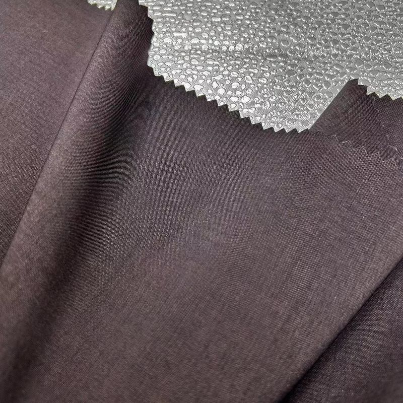 Vải dệt đan polyester tái chế Vải dệt đơn giản 170D * 170D + 40D Cho may mặc