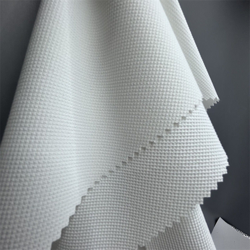 Vải kéo dài bốn chiều polyester đen với độ nghiêng thay đổi 75D + 40D * 150D + 40D 94% polyester tái chế 6% spandex